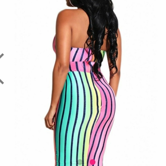 💘 💘 Spaghetti strap multi color striped dress - Picture 4 of 4